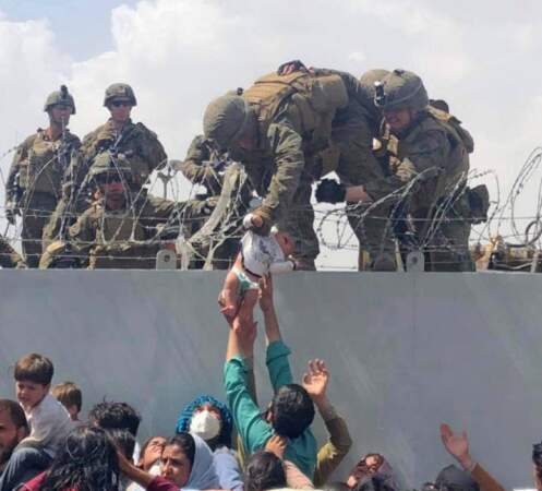 L'évacuation des Afghans par les militaires américains 