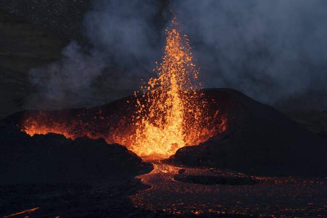 Un volcan surveillé comme le lait sur le feu