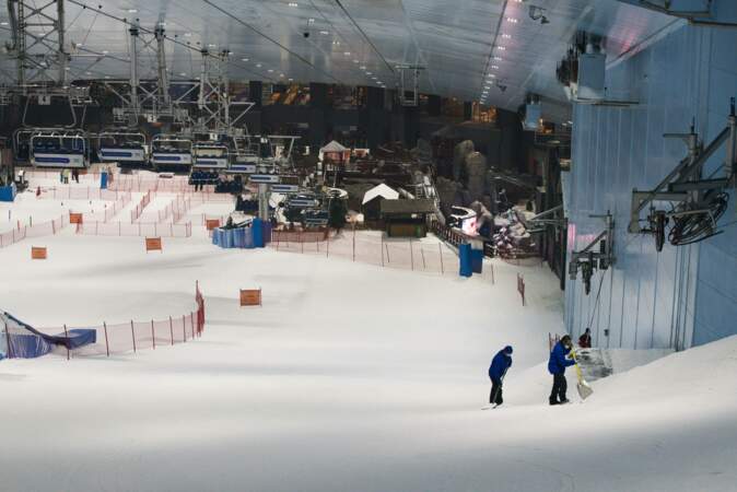 6. Ski sous un dôme à Dubai, aux Émirats arabes unis