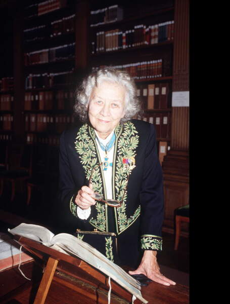 Les femmes qui siègent à l’Académie Française Ça m'interesse