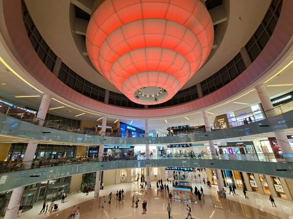 Le Dubai Mall, le plus grand centre commercial 1/2