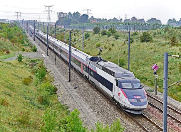 Le TGV : le train sur rails le plus rapide
