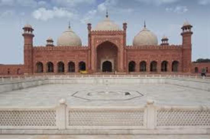 La mosquée pakistanaise Badshahi