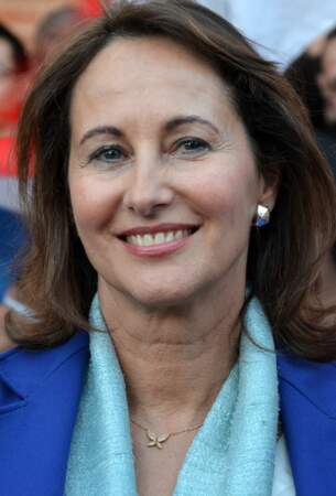 2007 - Ségolène Royal devient la première Française à accéder au second tour d'une élection présidentielle